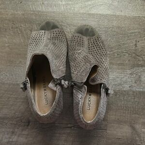 Lucky Brand Women's Gray Peep-Toe Shoes